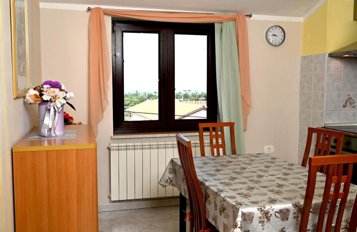 Apartments Ruza Umag Exterior photo