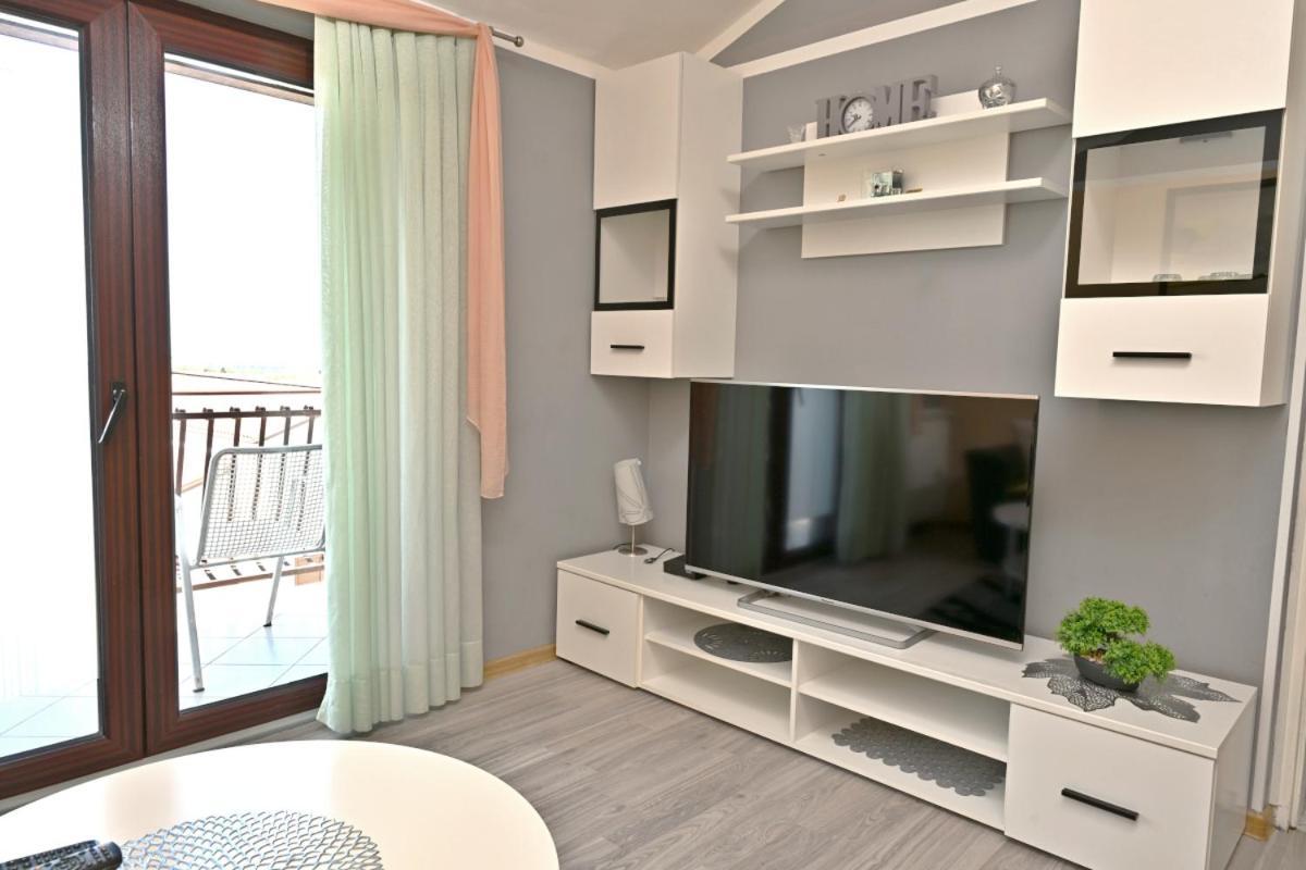 Apartments Ruza Umag Exterior photo