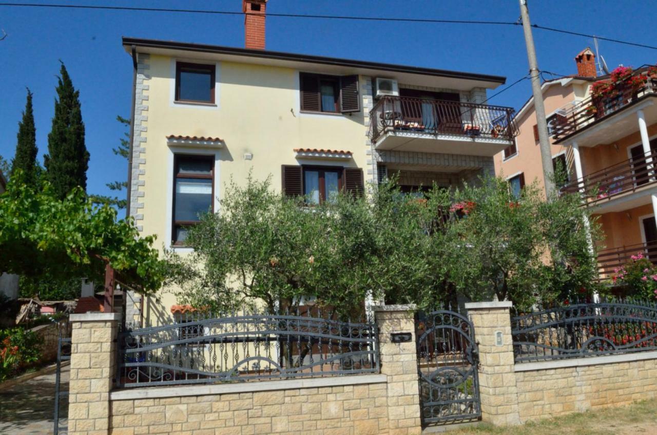 Apartments Ruza Umag Exterior photo